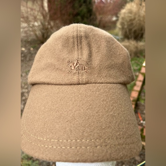 Burberry baseball cap - Picture 9 of 9